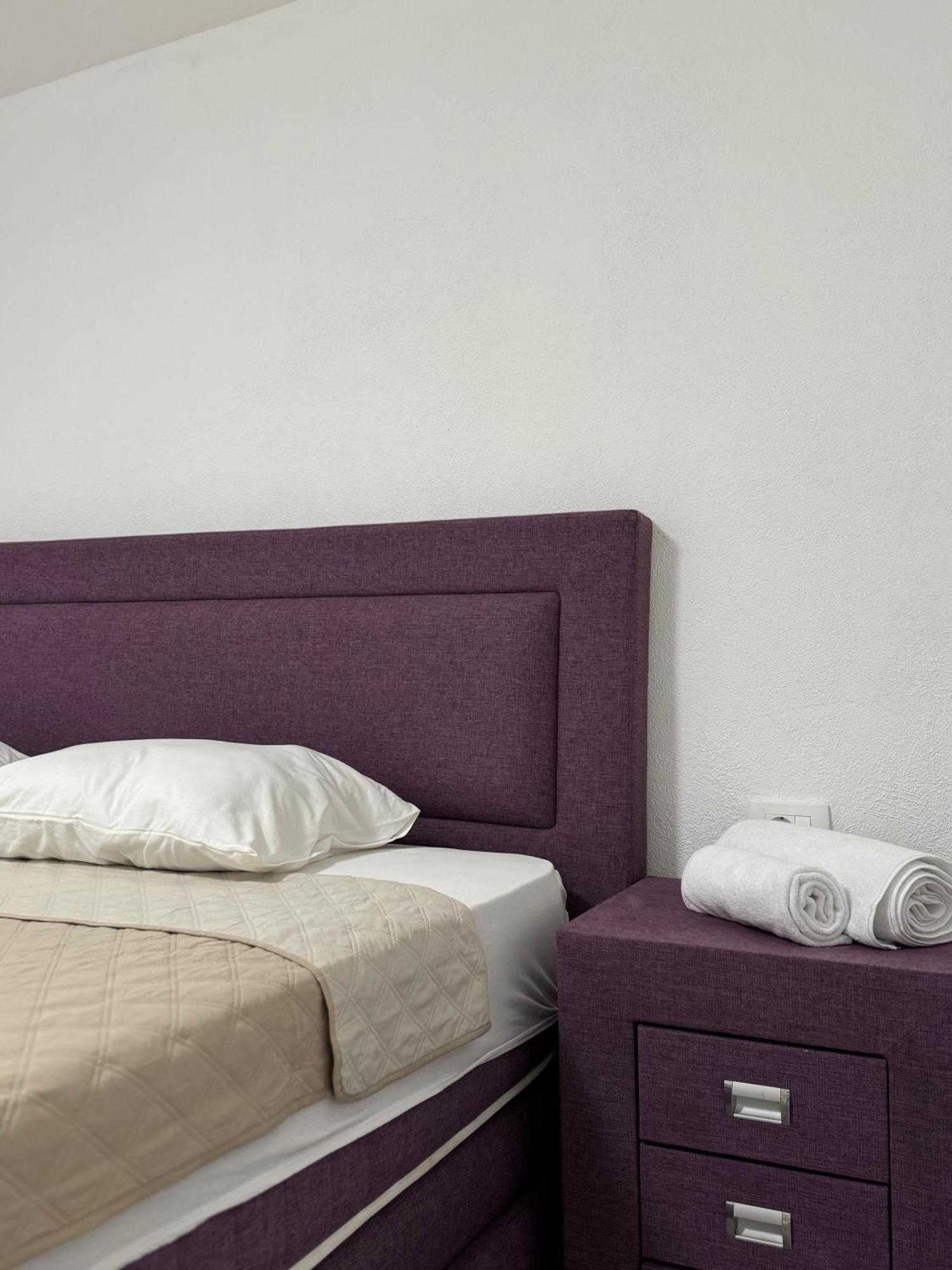 Apartment Airport Dd Mitrovica Kültér fotó