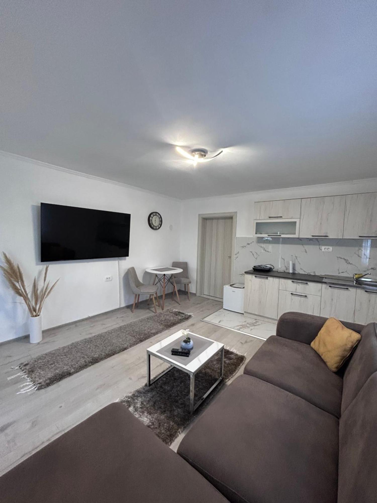 Apartment Airport Dd Mitrovica Kültér fotó